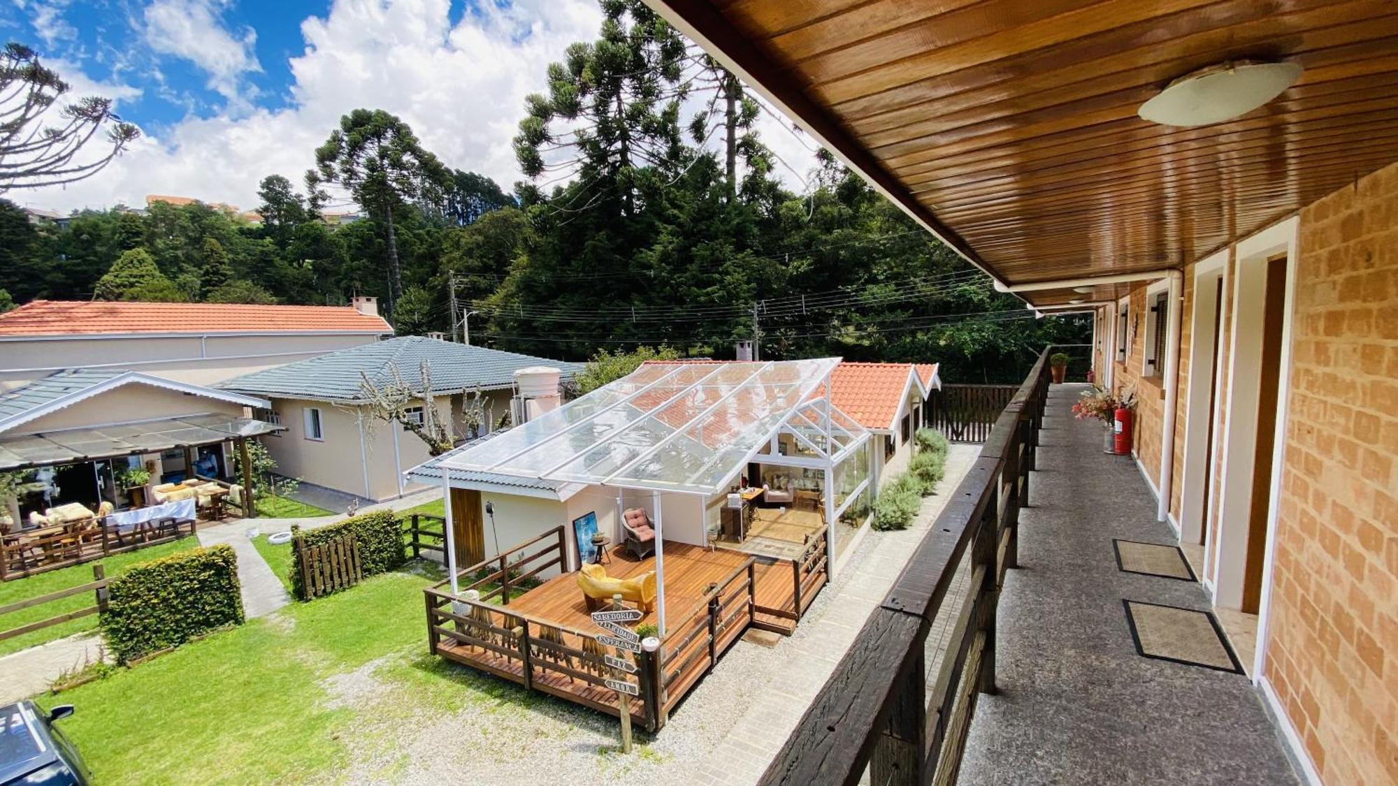 Vila Velasco Campos do Jordao Luaran gambar